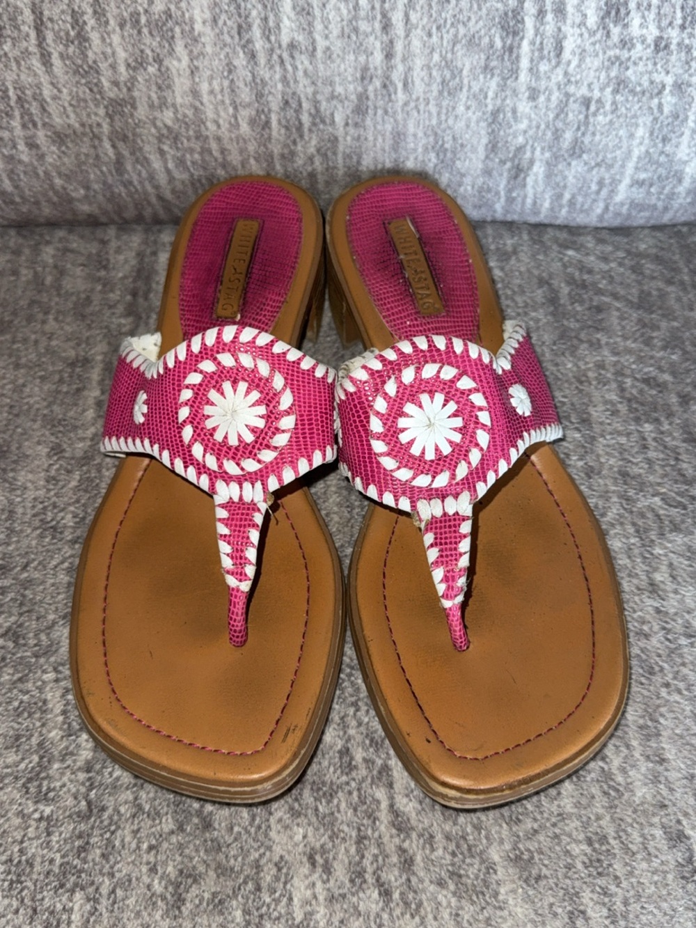 White Stag Women's Flip Flop Sandals Size 7.5 Comfort Casual